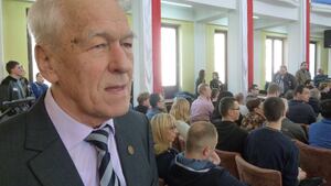 Działacze Solidarności Walczącej poza klubem Kukiz