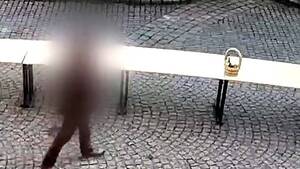 Mężczyzna ukradł KOSZYK ZE ŚWIĘCONKĄ! "Stał sam to go zabrał" [WIDEO]