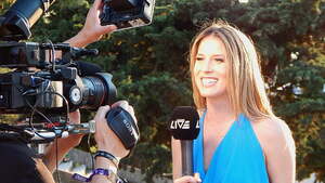 Jak niemiecki dyrektor opery podziękował za recenzje dziennikarce maseczką  (FELIETON)