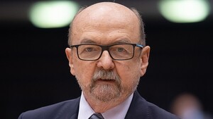 Prof. Legutko: Niepodległość Polski zagrożona