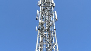 Rolnicy stracą pieniądze przez maszty telekomunikacyjne 5G