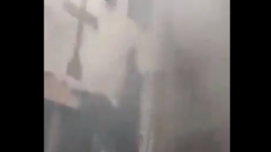 Atak na chrześcijan. Płoną domy i kościoły (WIDEO)
