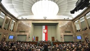 Współpracownik polskiego posła: Polska „bękartem wersalskim”