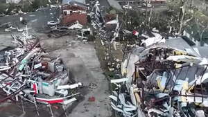 Przerażające tornado. 26 ofiar śmiertelnych (VIDEO)