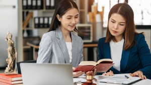 Prawo w nowoczesnym wydaniu – 3 lata studiów, które otwierają drzwi do kariery