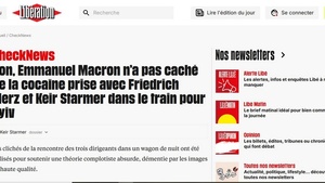 Co ukrył w kieszeni prezydent Macron? Prawda jest banalna? To najzwyklejsza chusteczka?