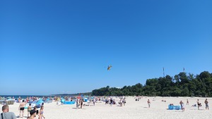 Spadł na plażę koło Ustki. Interweniował śmigłowiec LPR.