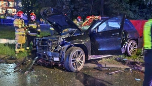 Zostawili 3-letnią córkę, by przetestować auto. Obydwoje nie żyją!