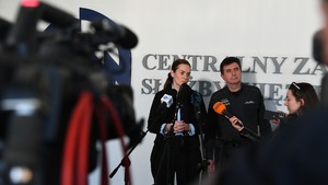Tragedia w Prusicach. Funkcjonariusz służby więziennej zastrzelił córkę i teściową. Syn walczy o życie!