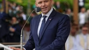 Karol Nawrocki zadecydował ws. swojego syna. Nowacka grzmi na Prezydenta!