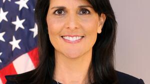 "Całkowicie niezrównoważony". Rośnie napięcie między Haley i Trumpem