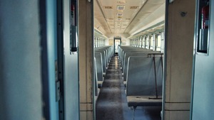 Ograniczenie ruchu pociągów. Jest zagrożenie życia!