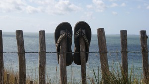 Ewangelia na dziś.  "Idźcie obuci w sandały i nie wdziewajcie dwóch sukien!"