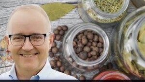 Dr Krzysztof Błecha i Katarzyna Stopińska: Zioła lekiem na ciało i duszę (NA ŻYWO)