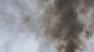 Dramatyczna akcja gaśnicza w Bielawie! Doszło do rękoczynów!