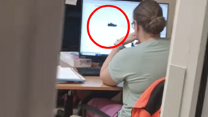 Czekał 4 godziny na SOR. Lekarka oglądała buty w sieci! [VIDEO]
