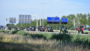 Rolnicy mają dość. Protestują w kilku krajach Unii przeciwko Brukseli