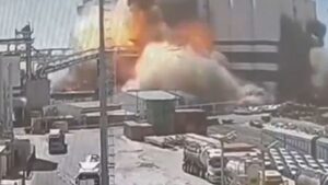 Potężny wybuch. Kilkanaście osób rannych (WIDEO)