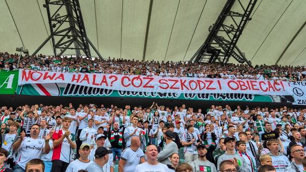 Kibice Legii znowu ośmieszyli Trzaskowskiego