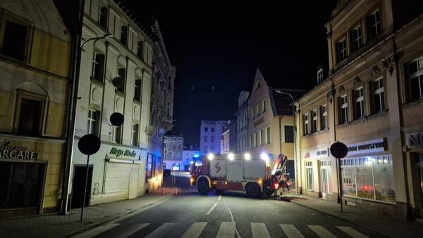 Ewakuacja w Jeleniej Górze! Bardzo duże zagrożenie!