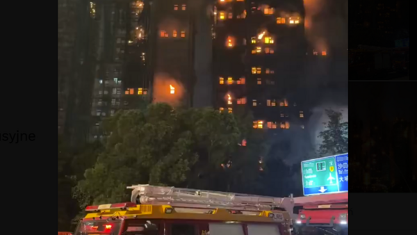 Ogromny pożar w Hongkongu. Wiele ofiar śmiertelnych! [VIDEO]