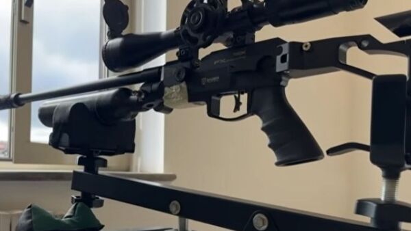 60-letni Polak terroryzował włoskie miasteczko. Arsenał broni w domu